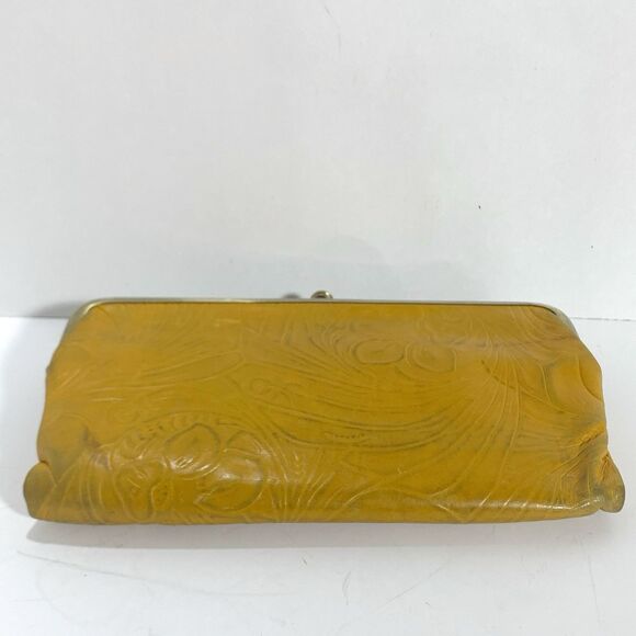 Hobo Tooled Leather Framed Wallet Women’s - Picture 13 of 13